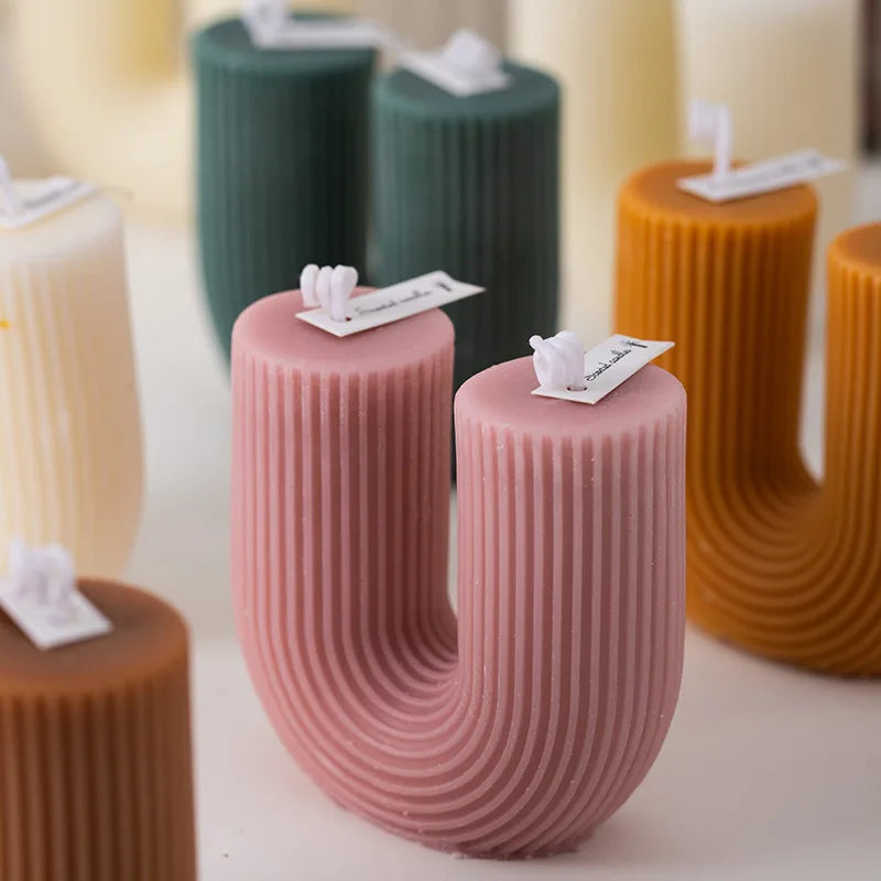 U-Shaped Ribbed Scented Candle