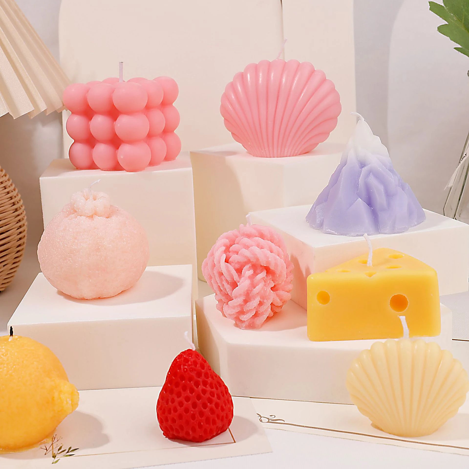 Smokeless Aesthetic Scented Candles (26 Shapes)